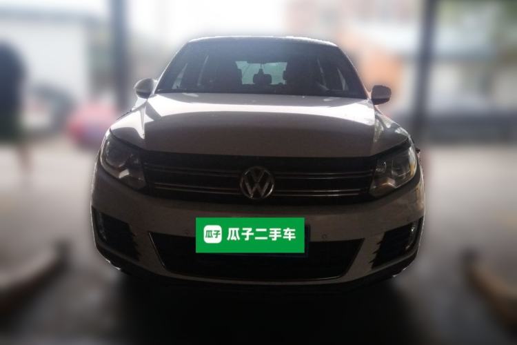 Used Volkswagen Tiguan 2013 2.0 TSI Automatic All-Wheel-Drive Flagship Edition Front