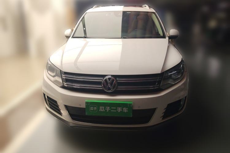 Used Volkswagen Tiguan 2013 2.0 TSI Automatic All-Wheel-Drive Flagship Edition Front