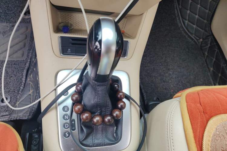 Used Volkswagen Tiguan 2013 1.8TSI Automatic Two-Wheel Drive Trend Edition Gear Lever