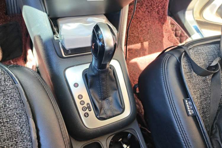 Used Volkswagen Tiguan 2013 1.8TSI Automatic Two-Wheel Drive Trend Edition Gear Lever