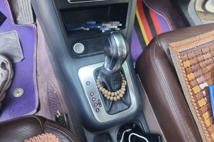 Used Volkswagen Tiguan 2013 1.8TSI Automatic Two-Wheel Drive Luxury Model Gear Lever