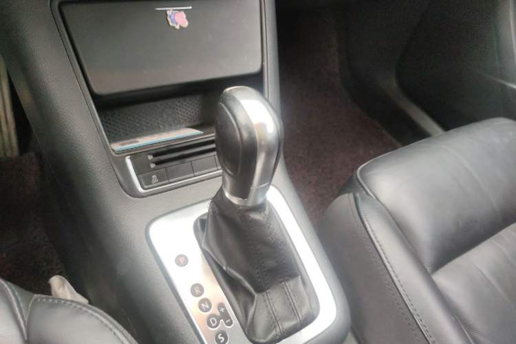 Used Volkswagen Tiguan 2013 1.8 TSI Automatic Two-Wheel Drive Comfort Edition Gear Lever