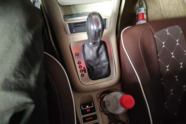 Used Volkswagen Tiguan 2013 1.8TSI Automatic Two-Wheel Drive Luxury Model Gear Lever