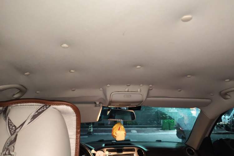 Used Volkswagen Tiguan 2013 1.8 TSI Automatic Two-Wheel Drive Comfort Edition Headliner