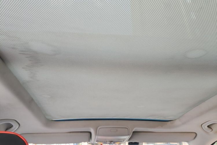 Used Volkswagen Tiguan 2013 1.8TSI Automatic Two-Wheel Drive Luxury Model Headliner