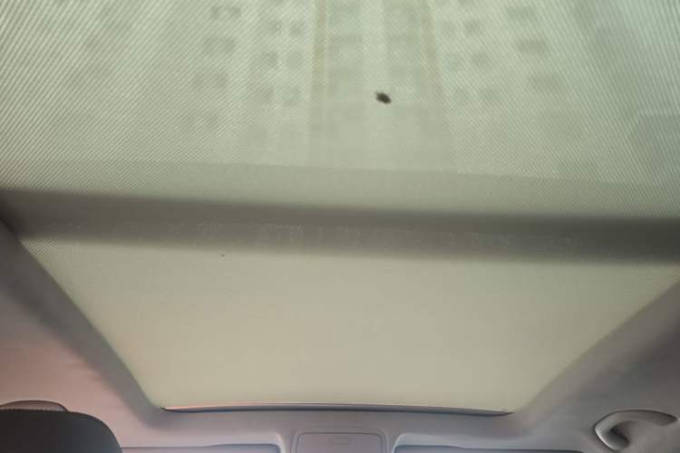 Used Volkswagen Tiguan 2013 2.0 TSI Automatic All-Wheel-Drive Flagship Edition Headliner