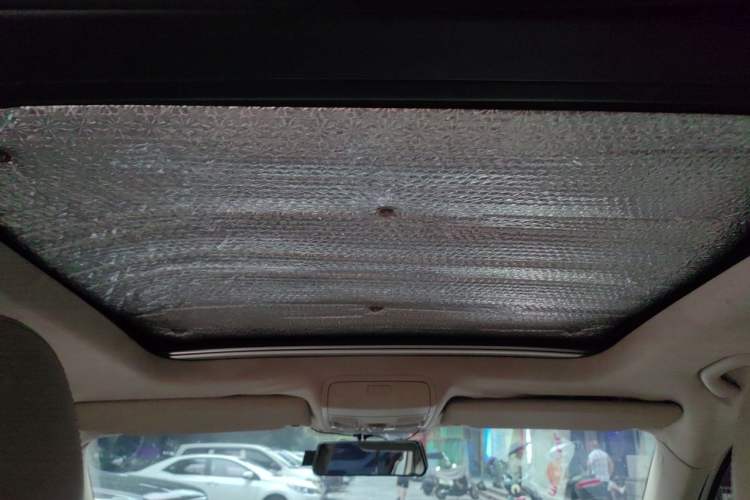 Used Volkswagen Tiguan 2013 1.8TSI Automatic Two-Wheel Drive Luxury Model Headliner