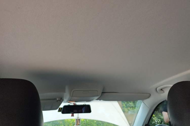 Used Volkswagen Tiguan 2013 1.8 TSI Automatic Two-Wheel Drive Comfort Edition Headliner