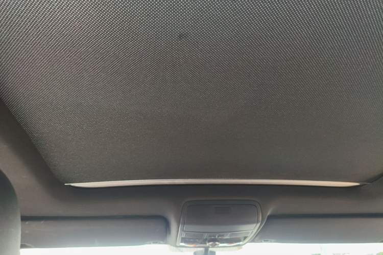 Used Volkswagen Tiguan  Headliner