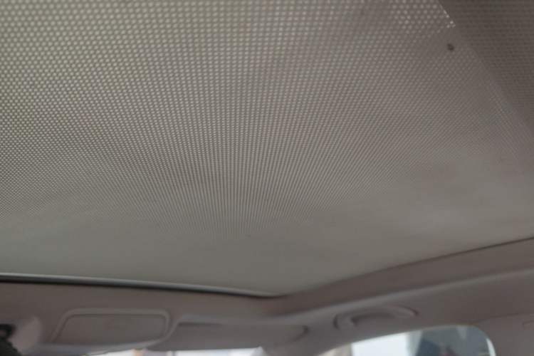 Used Volkswagen Tiguan 2013 1.8 TSI Automatic All-Wheel Drive Luxury Model Headliner