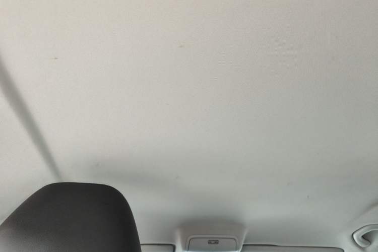 Used Volkswagen Tiguan 2013 1.8 TSI Automatic Two-Wheel Drive Comfort Edition Headliner