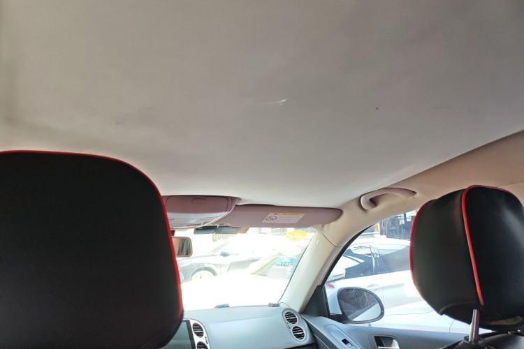Used Volkswagen Tiguan 2013 1.8TSI Automatic Two-Wheel Drive Trend Edition Headliner