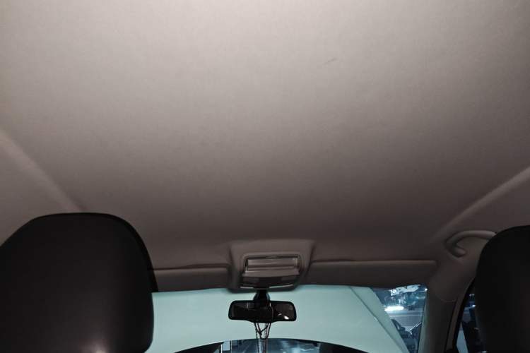 Used Volkswagen Tiguan 2013 1.8 TSI Automatic Two-Wheel Drive Comfort Edition Headliner