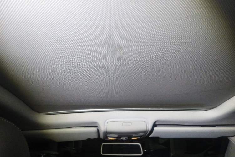 Used Volkswagen Tiguan 2013 1.8TSI Automatic Two-Wheel Drive Luxury Model Headliner