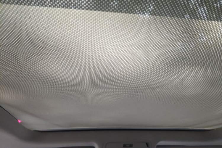 Used Volkswagen Tiguan 2013 1.8TSI Automatic Two-Wheel Drive Luxury Model Headliner