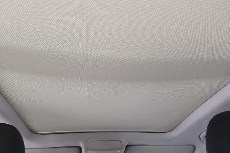 Used Volkswagen Tiguan 2013 1.8TSI Automatic All-Wheel-Drive Comfort Edition Headliner