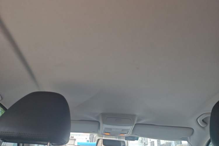 Used Volkswagen Tiguan 2013 1.8TSI Automatic All-Wheel-Drive Comfort Edition Headliner