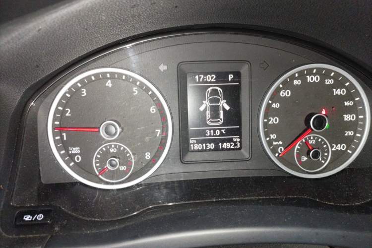 Used Volkswagen Tiguan 2013 1.8TSI Automatic Two-Wheel Drive Trend Edition Instrument Cluster