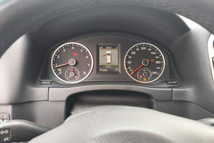 Used Volkswagen Tiguan 2013 1.8TSI Automatic Two-Wheel Drive Luxury Model Instrument Cluster