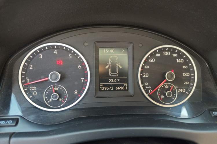 Used Volkswagen Tiguan 2013 1.8 TSI Automatic Two-Wheel Drive Comfort Edition Instrument Cluster