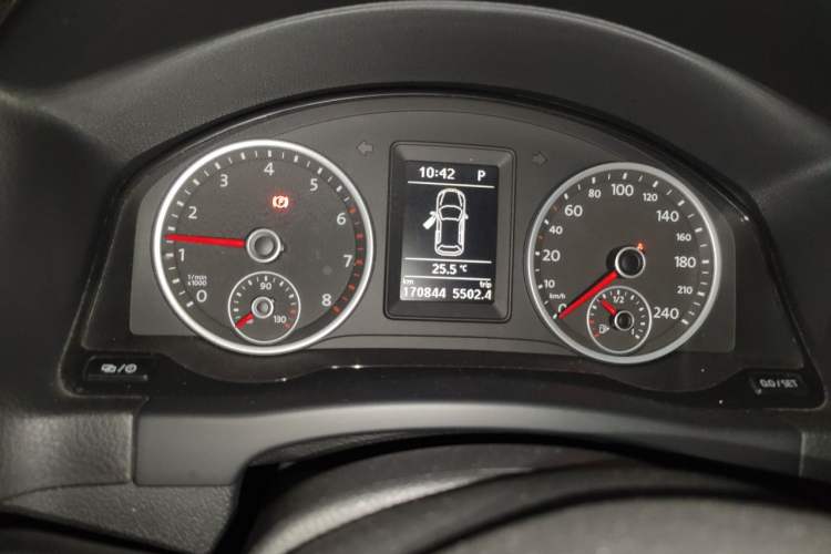Used Volkswagen Tiguan 2013 1.8 TSI Automatic Two-Wheel Drive Comfort Edition Instrument Cluster