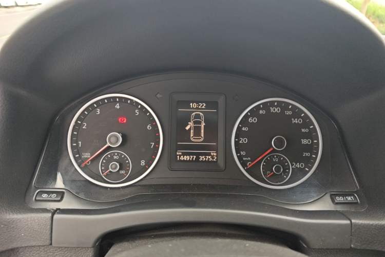 Used Volkswagen Tiguan 2013 1.8 TSI Automatic Two-Wheel Drive Comfort Edition Instrument Cluster