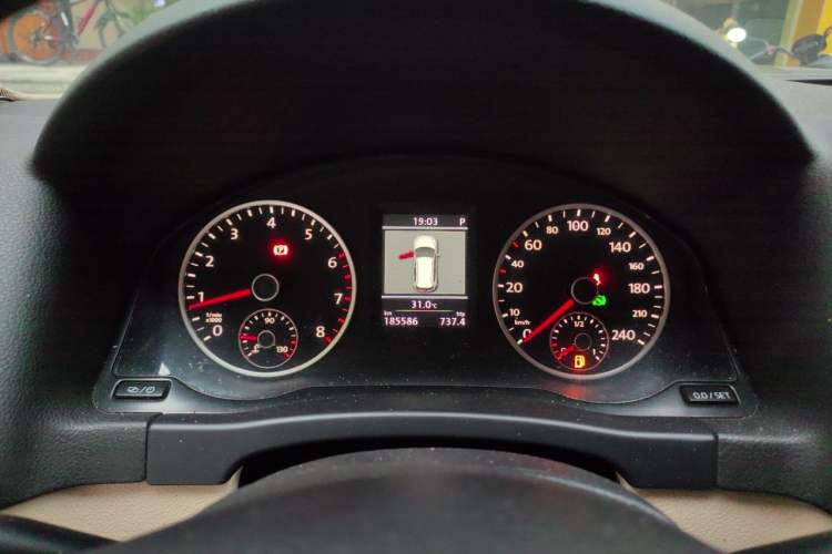 Used Volkswagen Tiguan 2013 1.8TSI Automatic Two-Wheel Drive Luxury Model Instrument Cluster