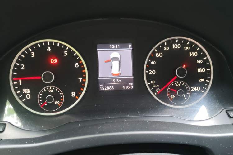 Used Volkswagen Tiguan 2013 2.0 TSI Automatic All-Wheel Drive Luxury Edition Instrument Cluster