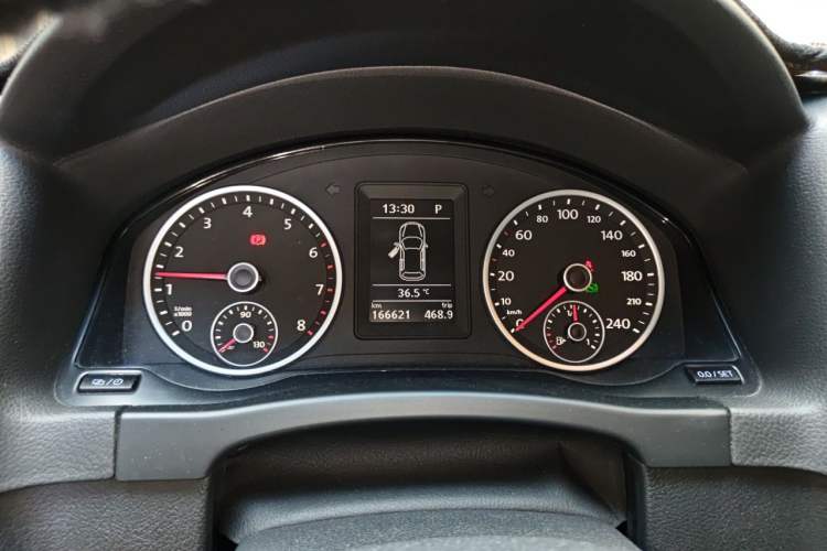 Used Volkswagen Tiguan 2013 1.8 TSI Automatic Two-Wheel Drive Comfort Edition Instrument Cluster