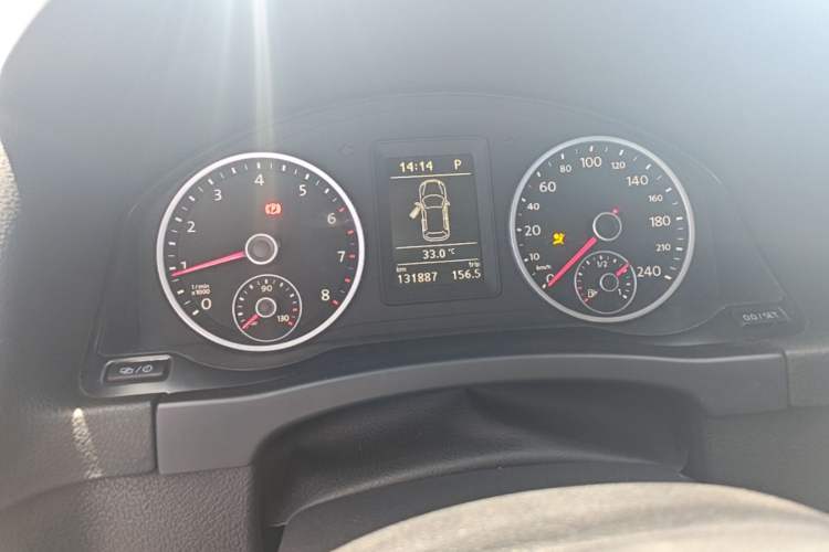 Used Volkswagen Tiguan 2013 1.8 TSI Automatic Two-Wheel Drive Comfort Edition Instrument Cluster