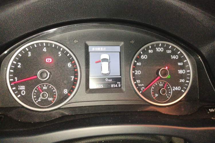 Used Volkswagen Tiguan 2013 1.8TSI Automatic Two-Wheel Drive Luxury Model Instrument Cluster