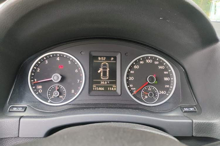 Used Volkswagen Tiguan 2013 1.8 TSI Automatic Two-Wheel Drive Comfort Edition Instrument Cluster