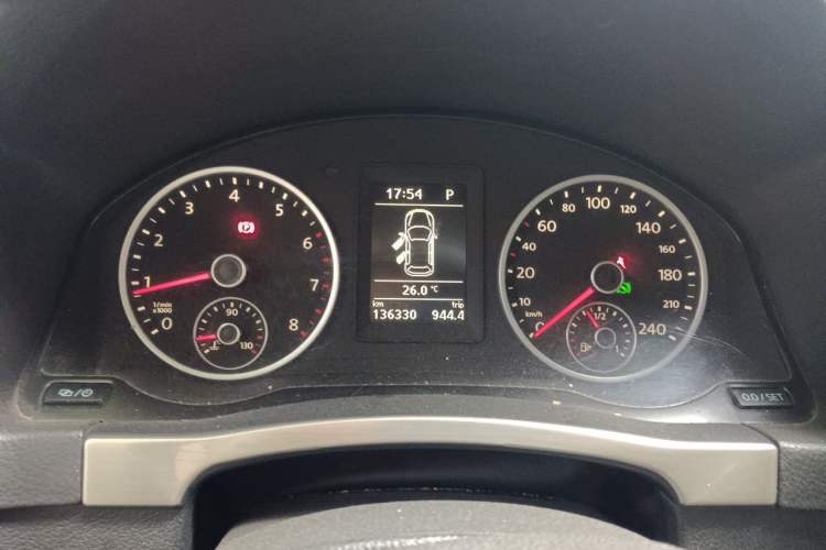 Used Volkswagen Tiguan 2013 1.8TSI Automatic Two-Wheel Drive Trend Edition Instrument Cluster