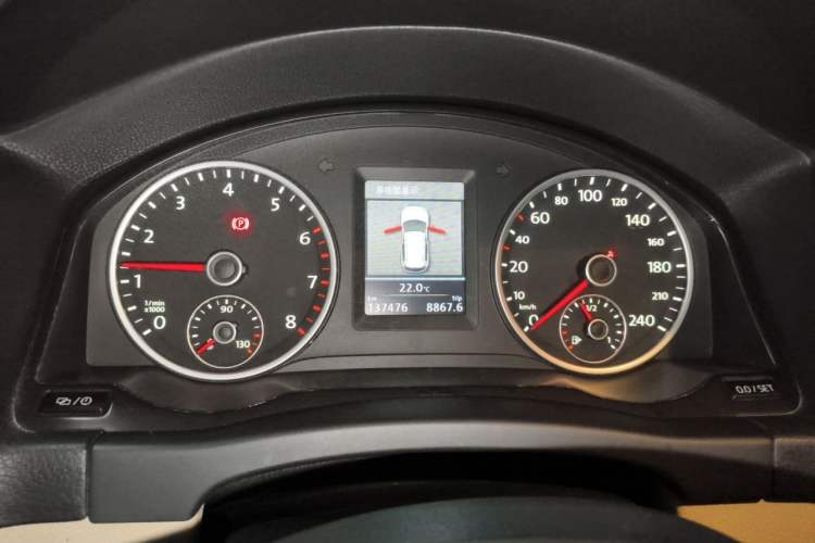 Used Volkswagen Tiguan 2013 1.8TSI Automatic Two-Wheel Drive Luxury Model Instrument Cluster