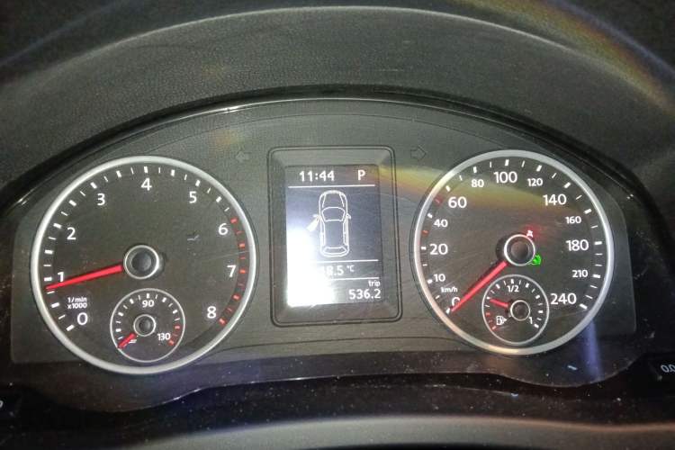 Used Volkswagen Tiguan 2013 1.8 TSI Automatic Two-Wheel Drive Comfort Edition Instrument Cluster