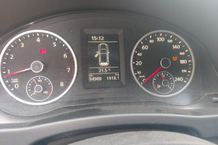 Used Volkswagen Tiguan 2013 1.8TSI Manual Two-Wheel Drive Trend Edition Instrument Cluster