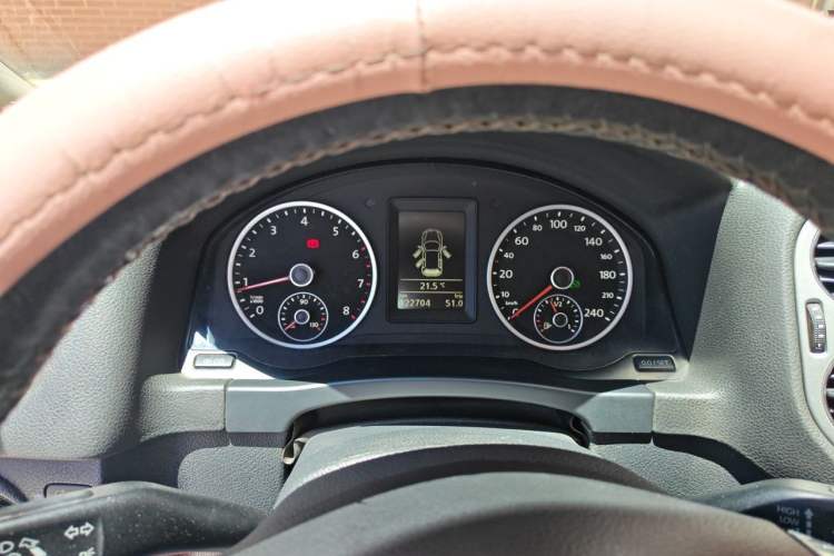 Used Volkswagen Tiguan 2013 1.8TSI Automatic Two-Wheel Drive Trend Edition Instrument Cluster