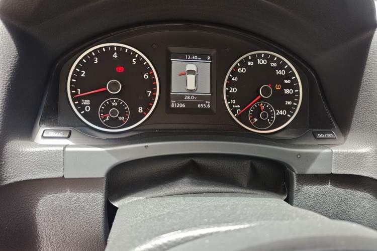 Used Volkswagen Tiguan 2013 1.8TSI Automatic Two-Wheel Drive Luxury Model Instrument Cluster
