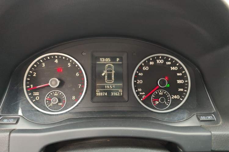 Used Volkswagen Tiguan 2013 1.8TSI Automatic Two-Wheel Drive Trend Edition Instrument Cluster
