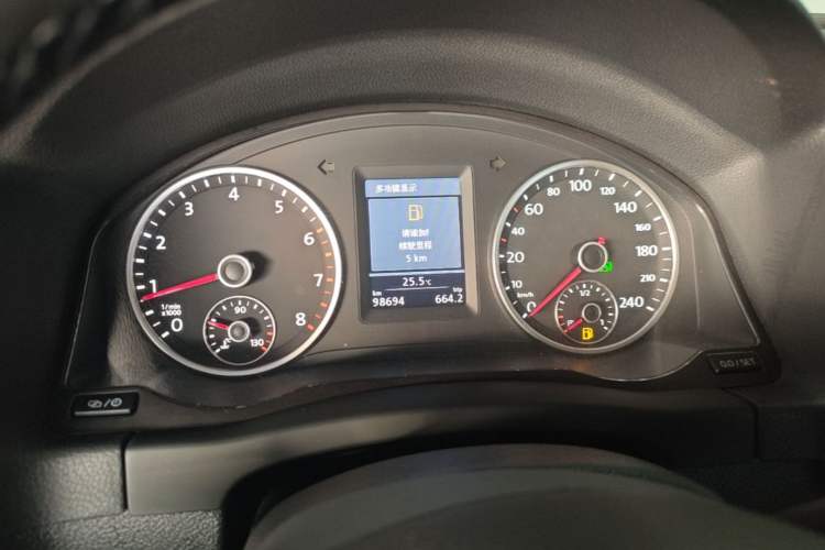 Used Volkswagen Tiguan 2013 1.8TSI Automatic Two-Wheel Drive Luxury Model Instrument Cluster
