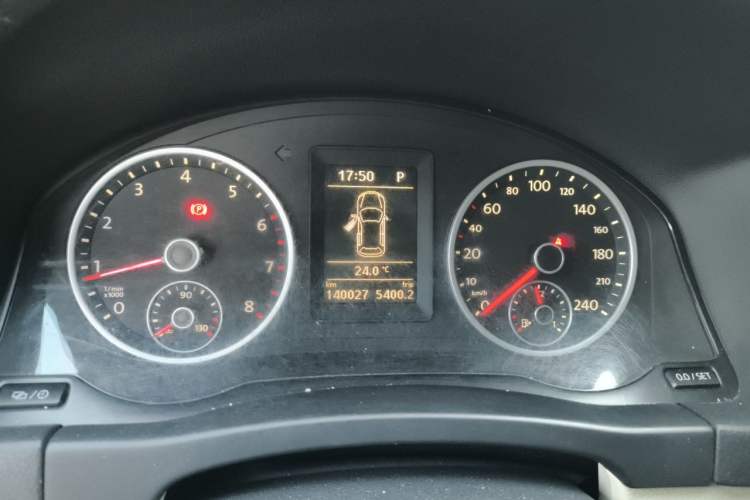 Used Volkswagen Tiguan 2013 1.8TSI Automatic Two-Wheel Drive Trend Edition Instrument Cluster