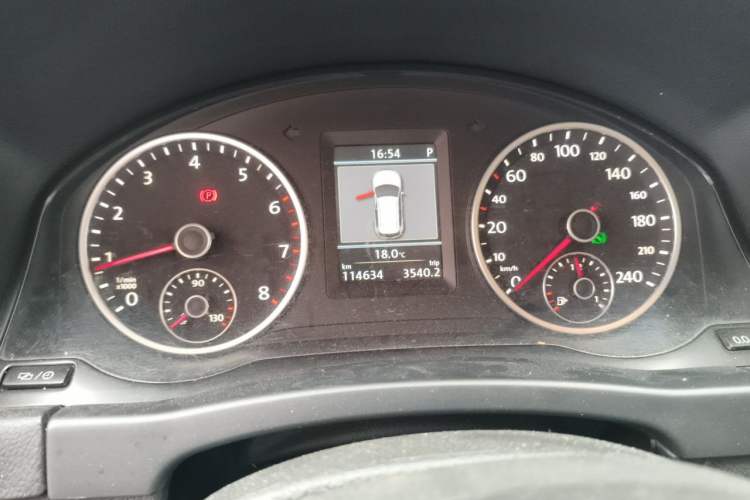 Used Volkswagen Tiguan 2013 1.8TSI Automatic Two-Wheel Drive Luxury Model Instrument Cluster