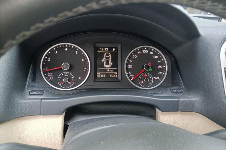 Used Volkswagen Tiguan 2013 1.8 TSI Automatic Two-Wheel Drive Comfort Edition Instrument Cluster