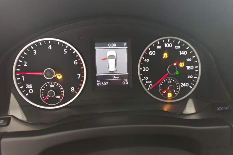 Used Volkswagen Tiguan 2013 1.8TSI Automatic Two-Wheel Drive Luxury Model Instrument Cluster