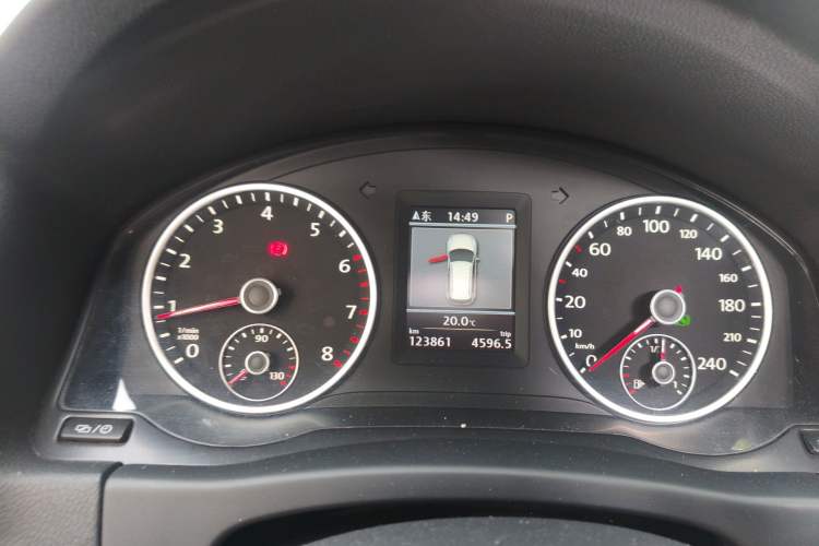 Used Volkswagen Tiguan 2013 1.8TSI Automatic Two-Wheel Drive Luxury Model Instrument Cluster