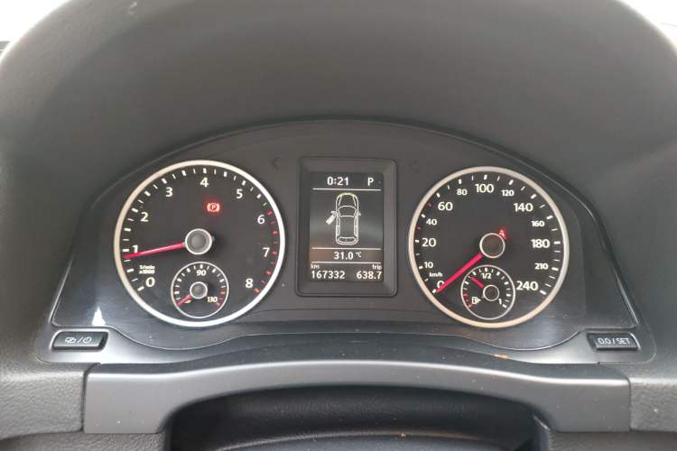 Used Volkswagen Tiguan 2013 1.8TSI Automatic All-Wheel-Drive Comfort Edition Instrument Cluster