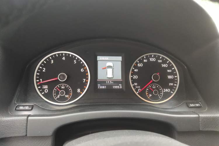 Used Volkswagen Tiguan 2013 1.8TSI Automatic Two-Wheel Drive Luxury Model Instrument Cluster