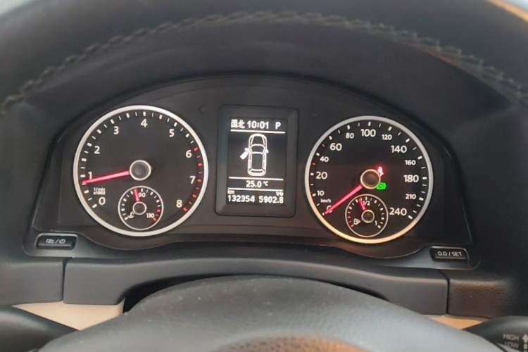 Used Volkswagen Tiguan 2013 1.8 TSI Automatic Two-Wheel Drive Comfort Edition Instrument Cluster