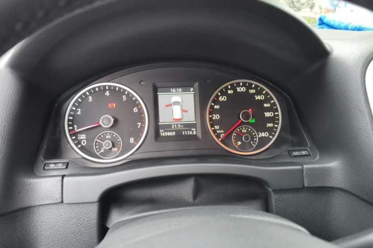 Used Volkswagen Tiguan 2013 1.8TSI Automatic Two-Wheel Drive Luxury Model Instrument Cluster