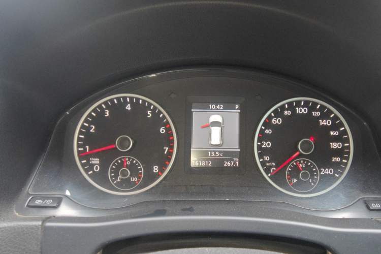 Used Volkswagen Tiguan 2013 1.8TSI Automatic Two-Wheel Drive Luxury Model Instrument Cluster